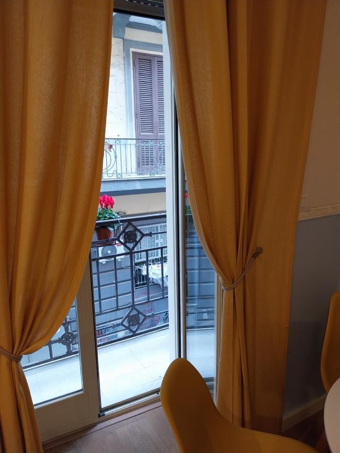Appartamento Fra&fra's Nel Cuore Del Centro Storico Di Napoli